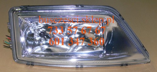 reflektor prawy mercedes tourismo travego.JPG