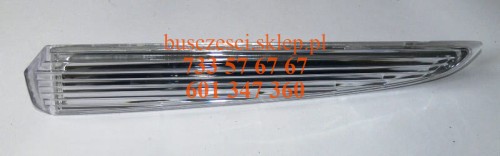 odblask tył travego 0018208521.JPG
